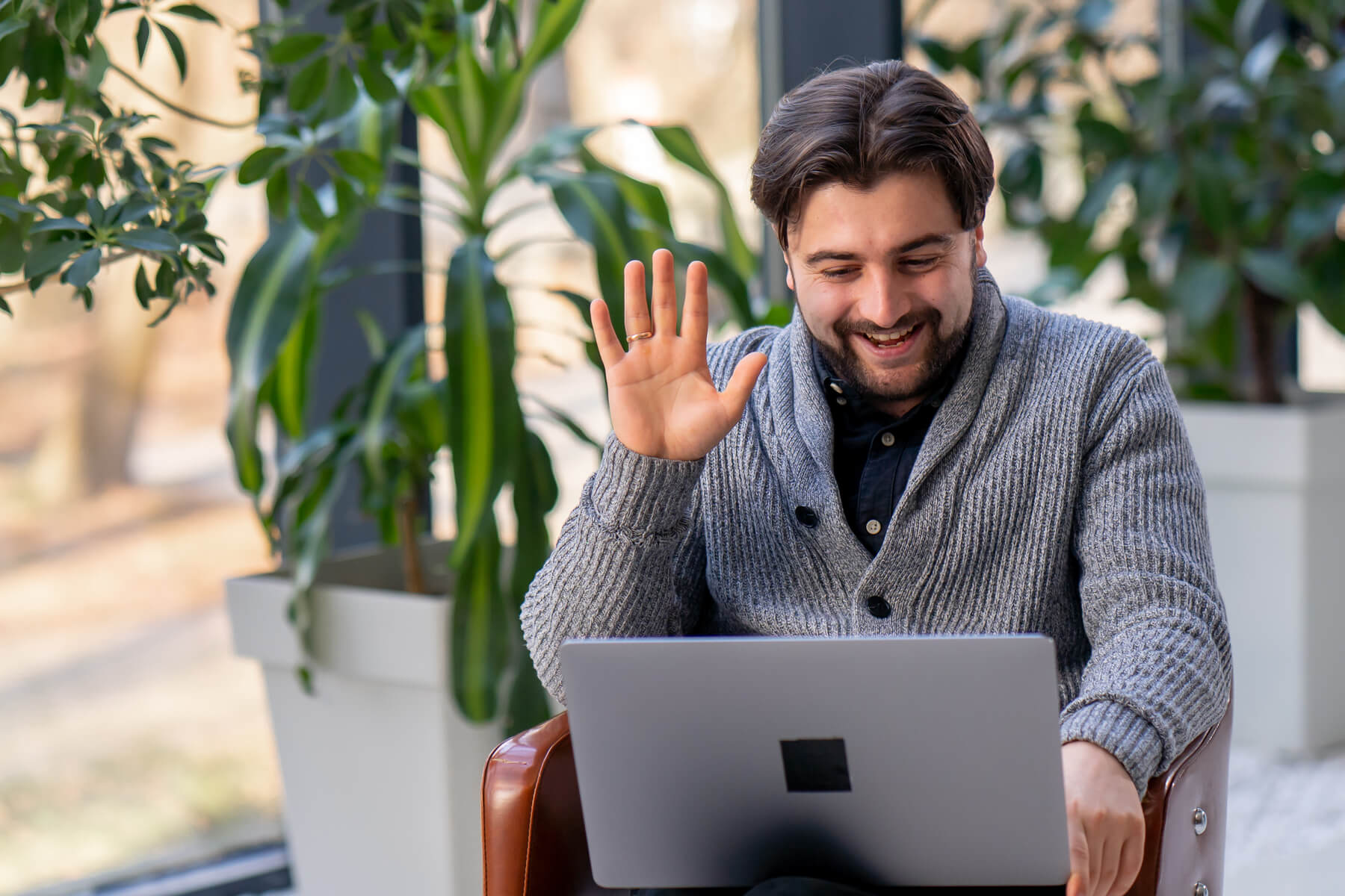 Tips for Using an LMS Effectively office worker against the background of a window s 2024 04 18 22 36 42 utc